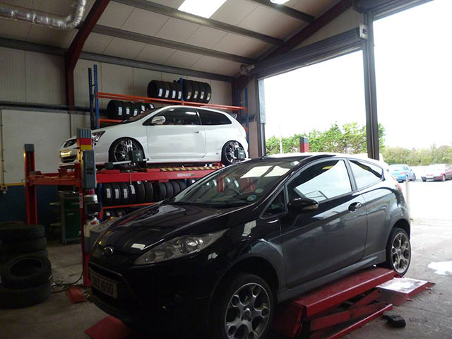 Magherafelt Tyre Centre